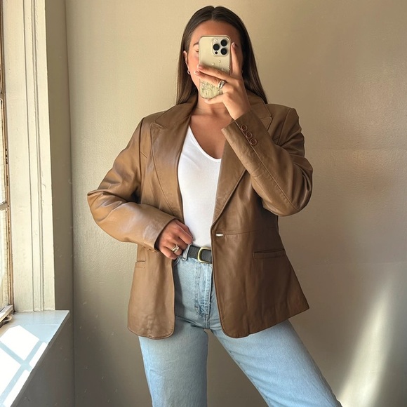 Women's Tan Leather Jacket - Picture 1 of 3